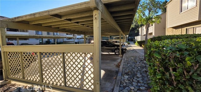 Building Photo - 46 Town and Country Rd