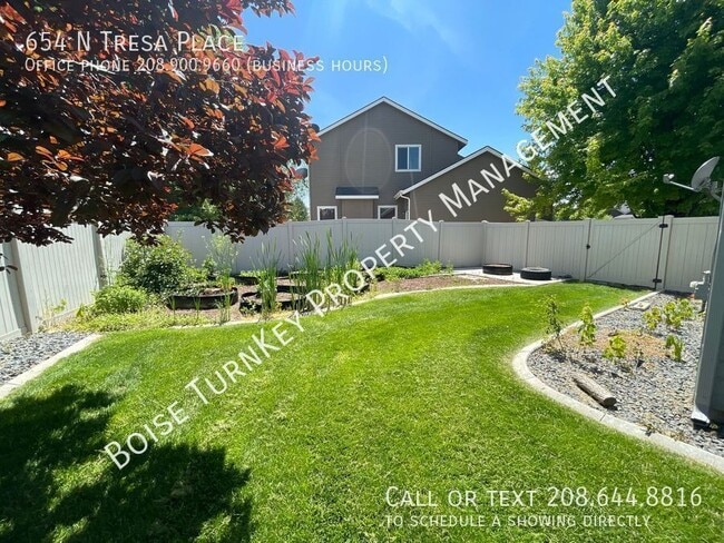 Building Photo - 654 N Tresa Pl