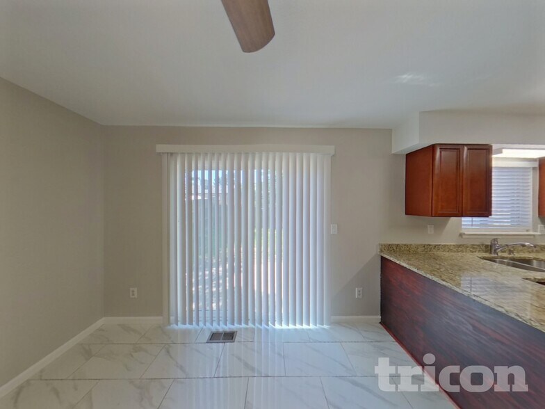 Building Photo - 3509 S Norfolk Way