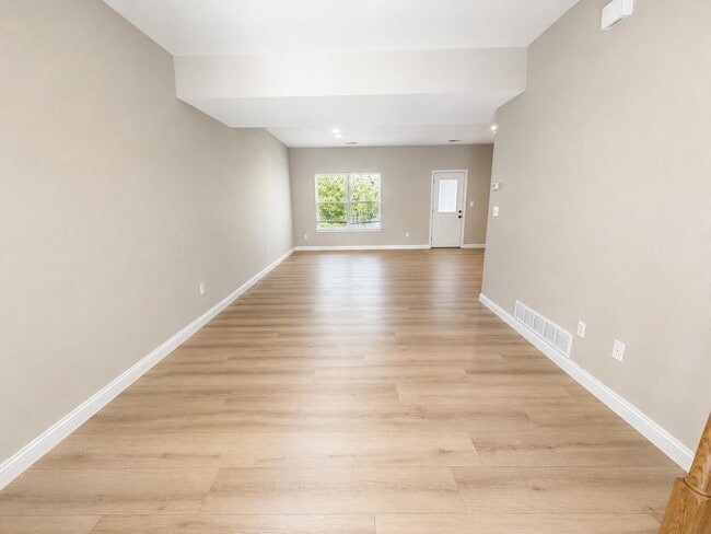 Building Photo - 1857 N Orie Dr