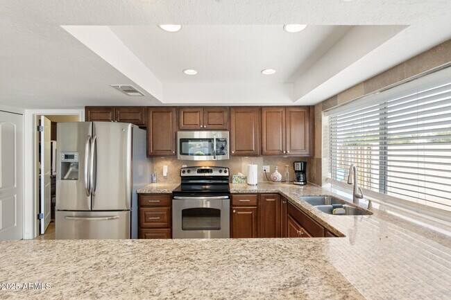 Building Photo - 15430 N 51st Pl