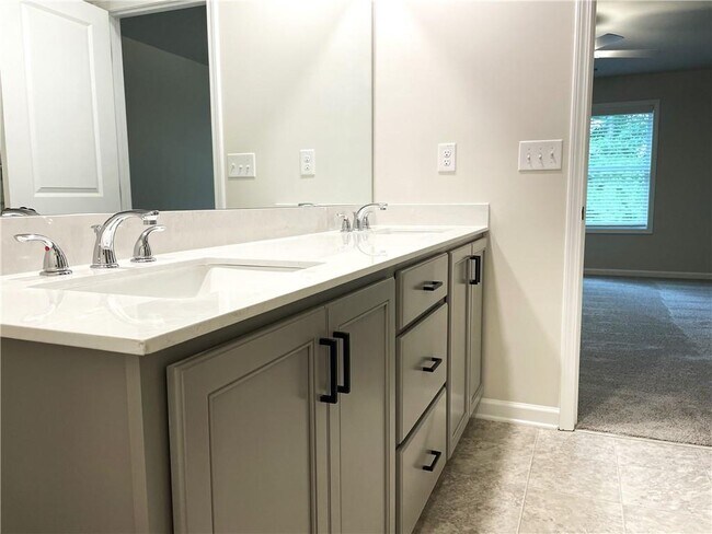 Building Photo - 434 Fox Crk Dr