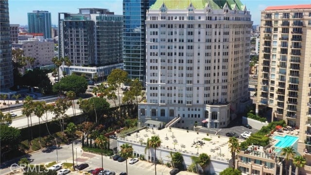 Building Photo - 800 E Ocean Blvd