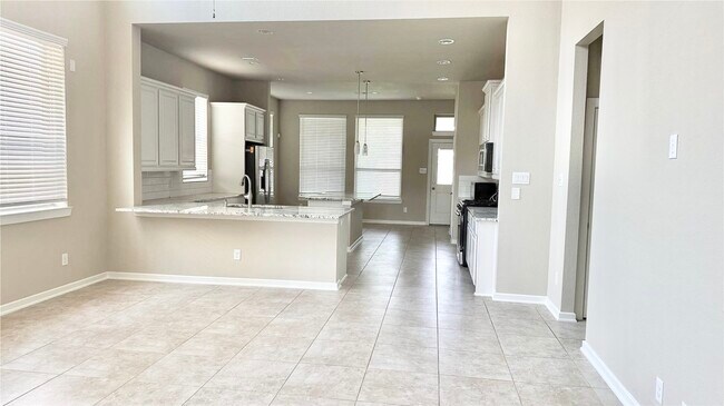 Building Photo - 16018 Muster Oak Dr