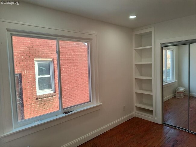 Building Photo - 18080 Westphalia St