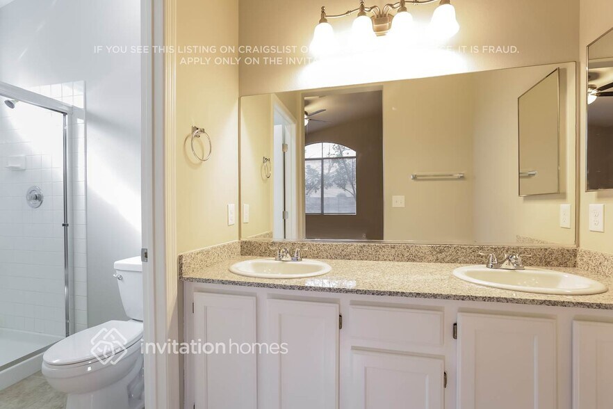 Building Photo - 1016 Venetian Hills Ln