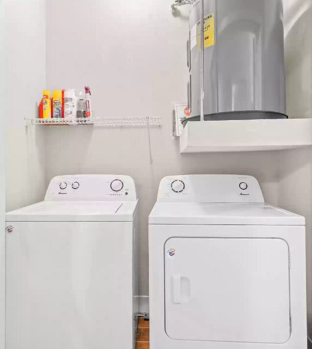 Washer and Dryer - 5609 Smu Blvd