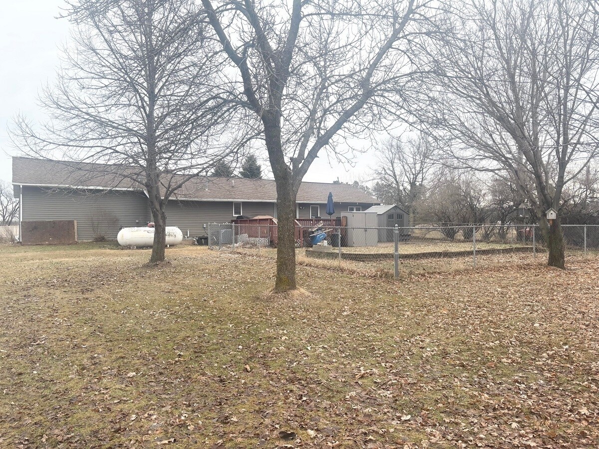 Building Photo - 22968 160th St NE