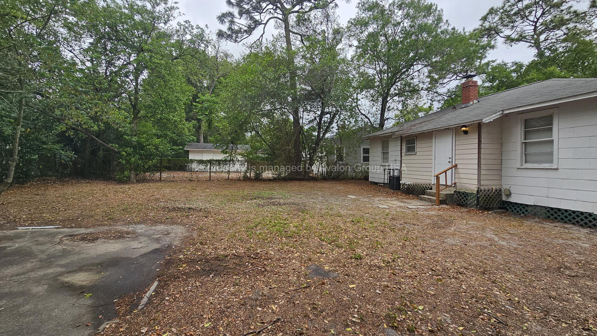 Building Photo - 912 Saratoga Blvd