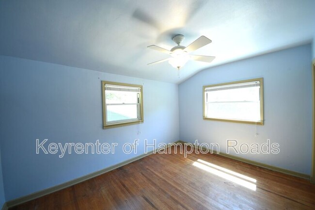 Building Photo - 8356 Cape View Ct