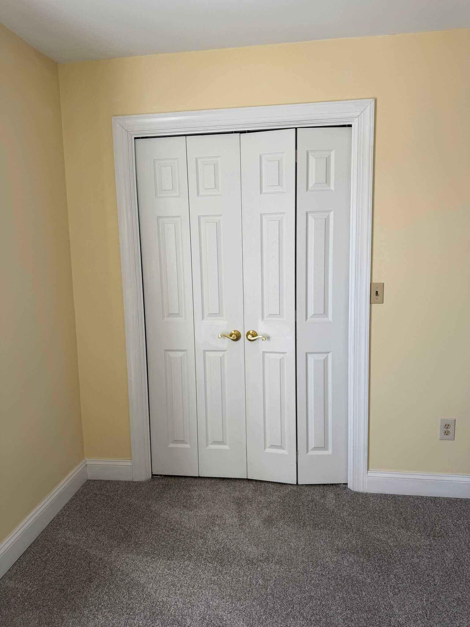 Building Photo - 64 Scotch Cap Rd