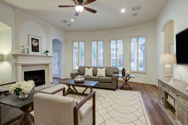 Building Photo - 12419 Acacia Arbor Ln