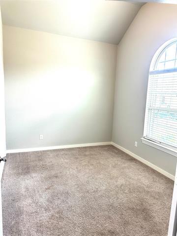 Building Photo - 2034 Brookside Dr