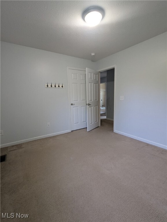 Building Photo - 145 Park View Ct