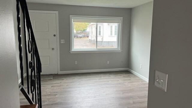 Building Photo - 15 Barrows St