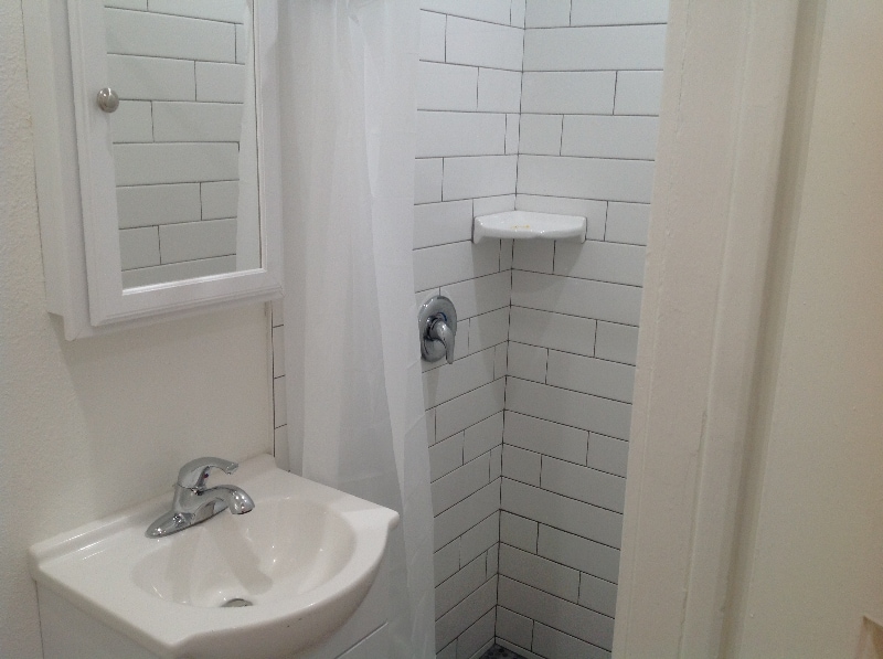 Building Photo - 933 18th St