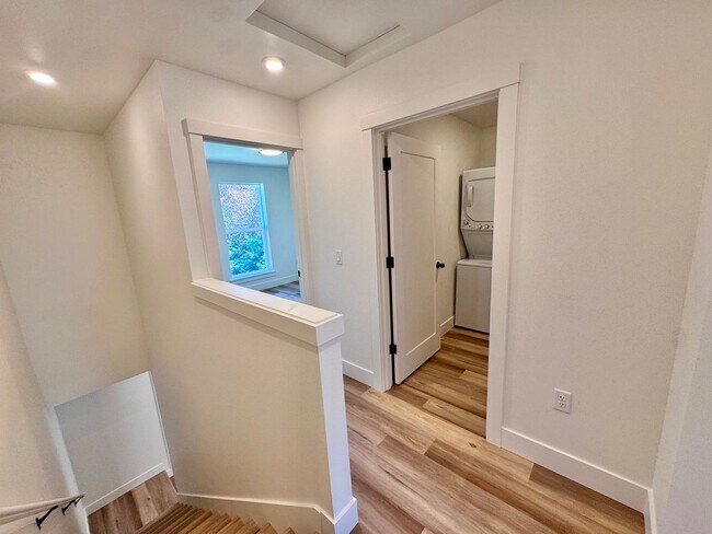 Building Photo - 1ST MONTHS RENT FREE! New Construction, Beautiful, Townhomes! 2 & 3 BEDRM UNITS AVAILABLE