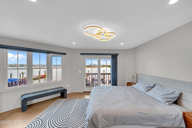 Building Photo - 28 Harborside Dr E