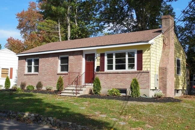 Primary Photo - 52 Eunice Cir