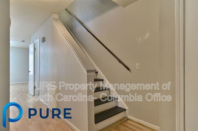 Building Photo - 144 Springwoods Lake Point