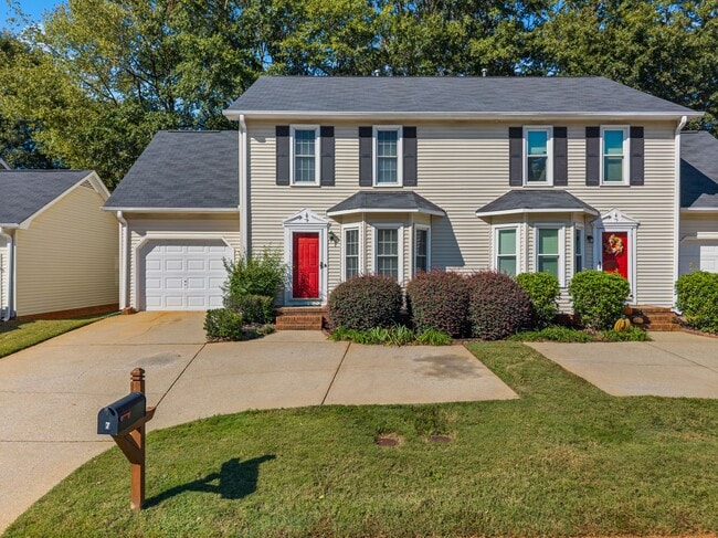 Primary Photo - Corbin Court