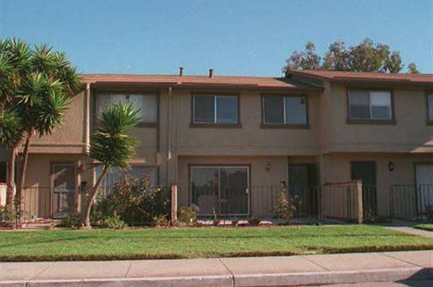 Building Photo - 4727 Valencia Way