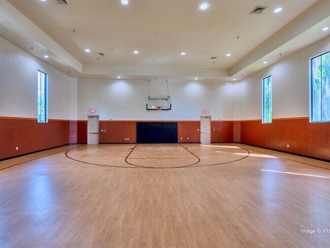 Building Photo - 3055 NW 126th Ave