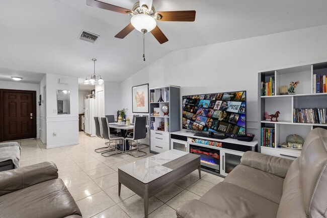 Building Photo - 5310 SW 138th Pl