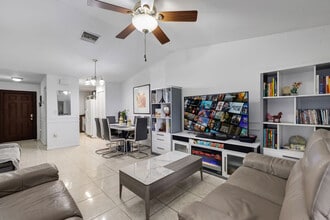 Building Photo - 5310 SW 138th Pl