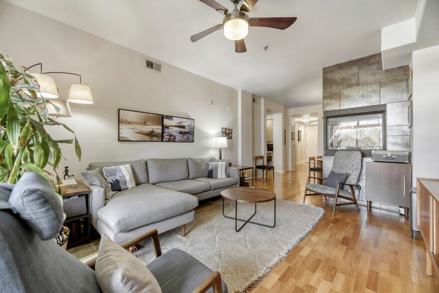 Building Photo - 1100 N Grant St