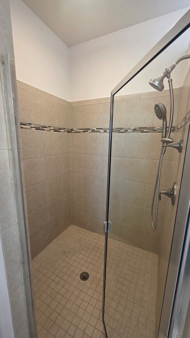 Building Photo - 11918 Winterset Cove Dr