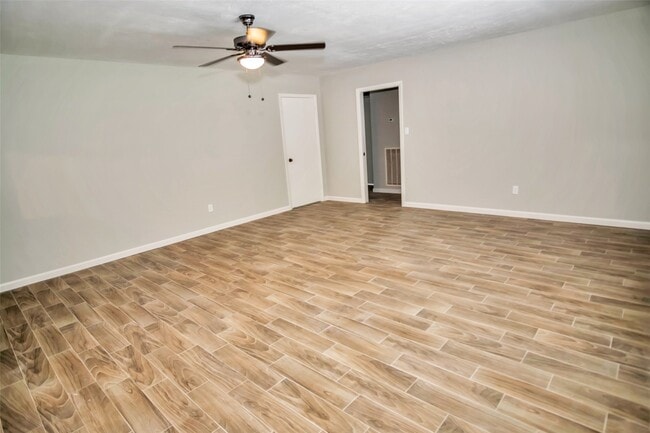 Building Photo - 1715 Capstan Rd