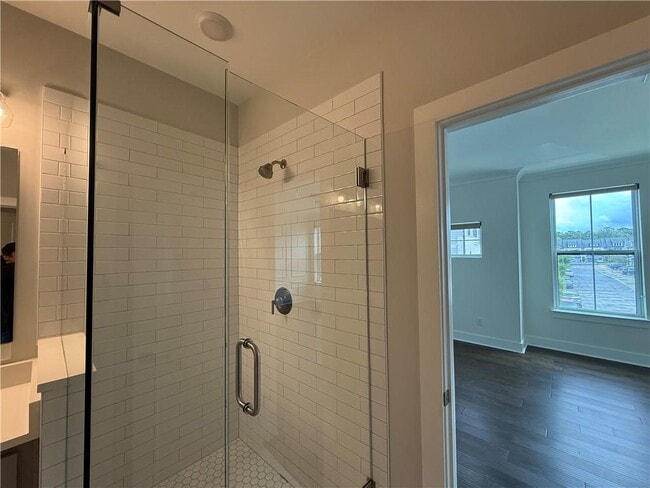 Building Photo - 1190 Harper Dr