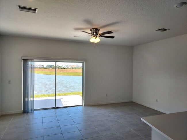Building Photo - 2403 Paravane Wy