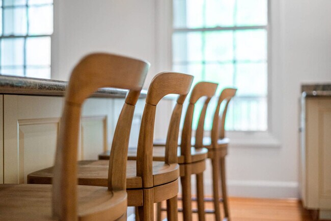 Building Photo - 11468 Club Dr