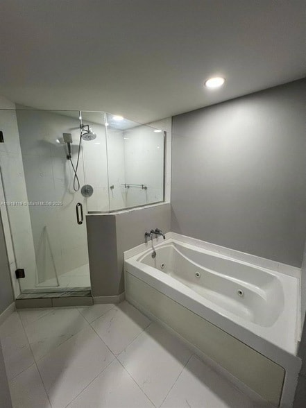 Building Photo - 55 SE 6th St