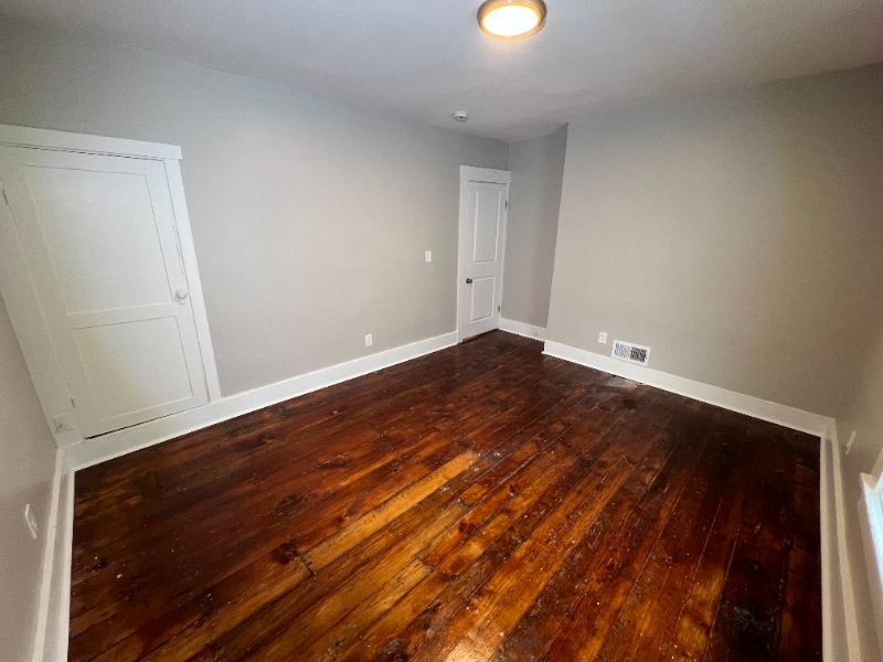 Building Photo - 509 7th Ave