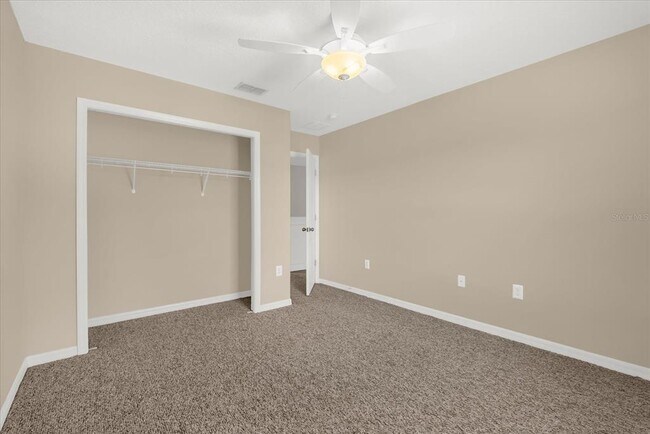 Building Photo - 2758 River Landing Dr