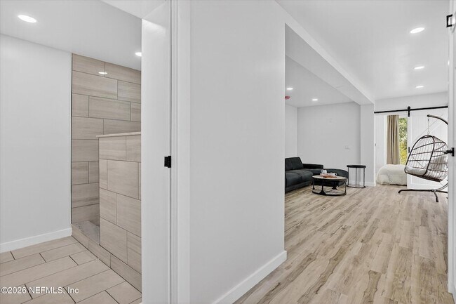 Building Photo - 8778 Waterfront Terrace