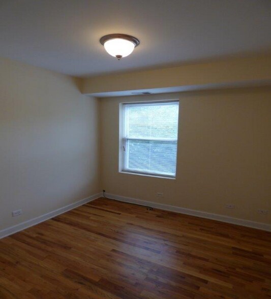 Building Photo - 4606 N Monticello Ave