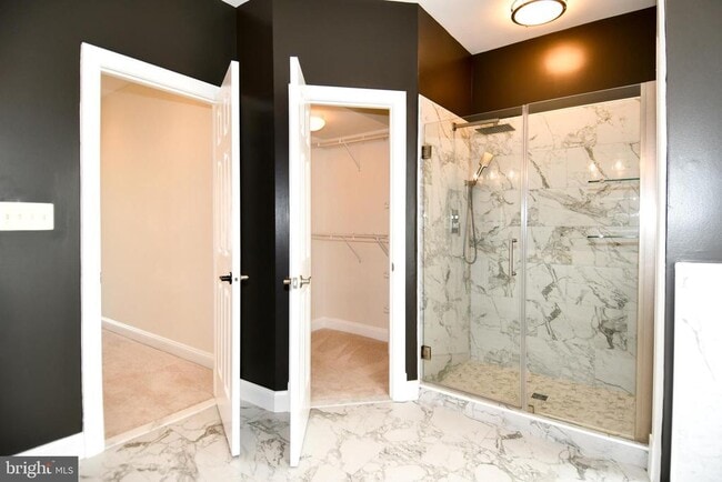 Building Photo - 301 Hillwood Ave