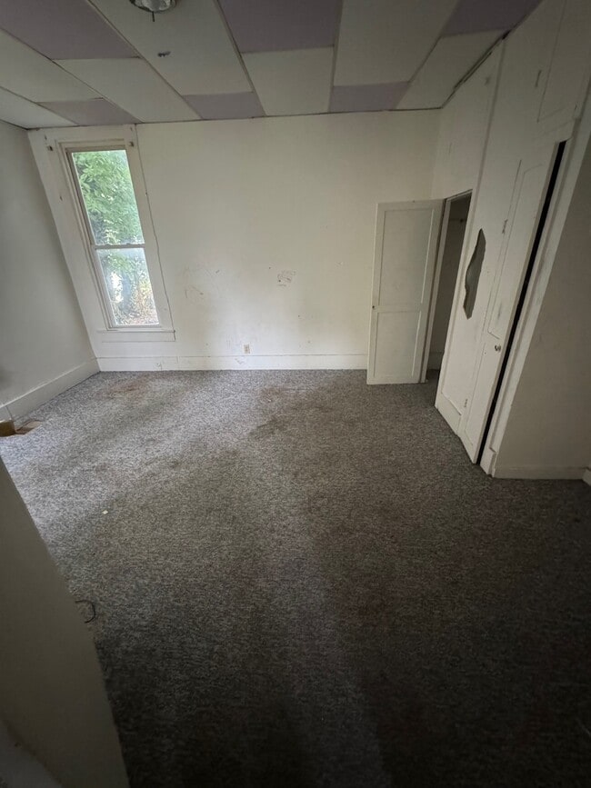 Building Photo - 1108 Buntin St