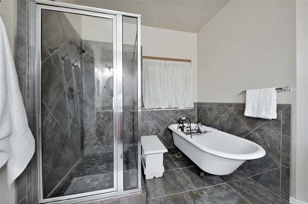 Building Photo - 9934 Goldenglade Dr