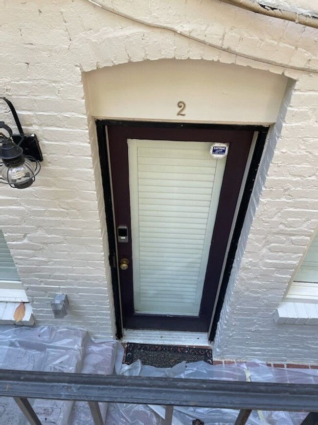 Building Photo - 1BR in Georgetown East Village WITH PARKIN...