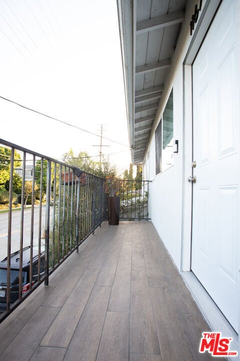 Building Photo - 11674 La Grange Ave