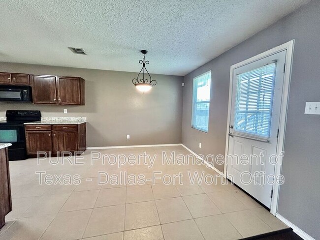 Building Photo - 1412 Sunflower Ct