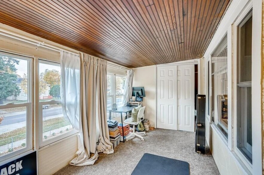 Building Photo - 3405 Minnehaha Ave