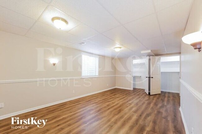 Building Photo - 17570 W 163rd St