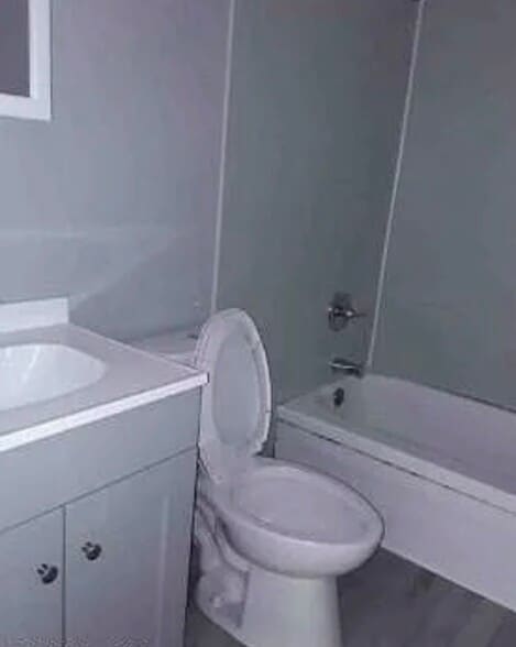 Building Photo - 313 Jacobs St