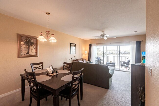 Building Photo - AMAZING CONDO IN WATERSIDE CLUB